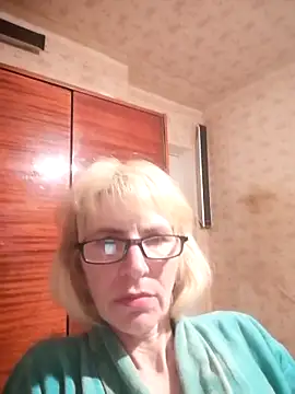 Georgette466 online show from 05-17-26, 05:42