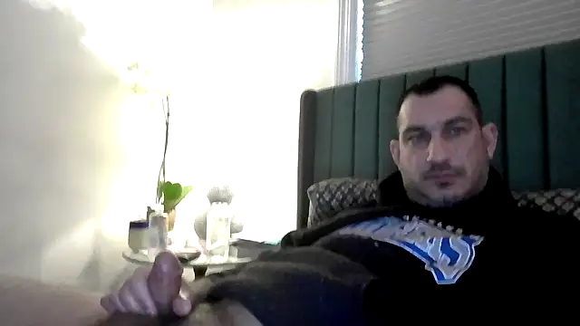 Snapshot of ckraiders84 chatting on 02-16-26, 06:59 ckraiders84 online show from 02-16-26, 06:59