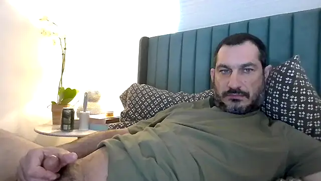 Snapshot of ckraiders84 chatting on 03-08-26, 09:07 ckraiders84 online show from 03-08-26, 09:07