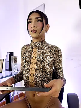 FernandaFox  online show from 04-04-26, 03:27