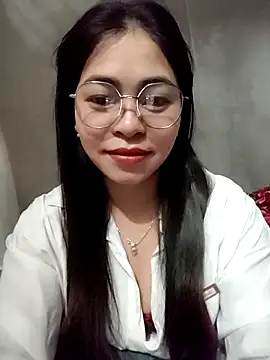 Bamboo-niee123 online show from 03-15-26, 11:00