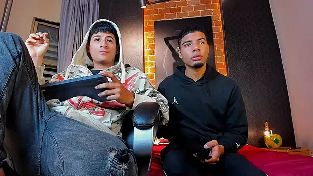 Snapshot of Jack_and_Joes chatting on 11-12-25, 03:07 Jack and Joes online show from 11-12-25, 03:07