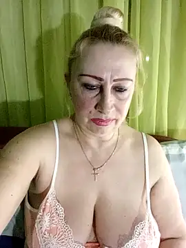 Esenia505 online show from 04-04-26, 03:05