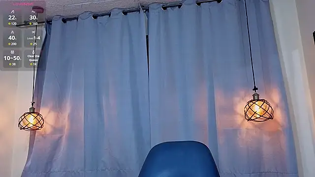 Snapshot of Flor_Gil chatting on 02-11-26, 03:44 Flor Gil online show from 02-11-26, 03:44