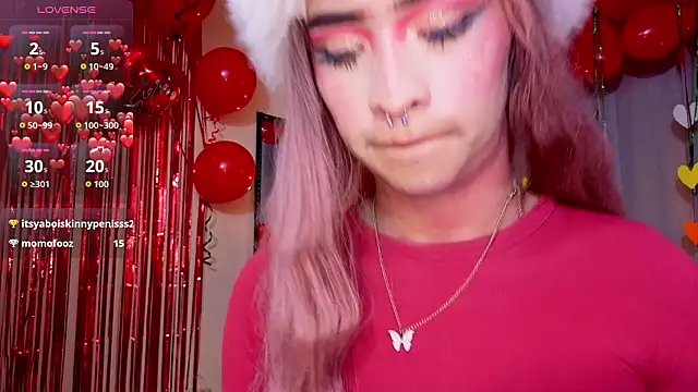 Snapshot of Flor_Gil chatting on 02-15-26, 07:51 Flor Gil online show from 02-15-26, 07:51