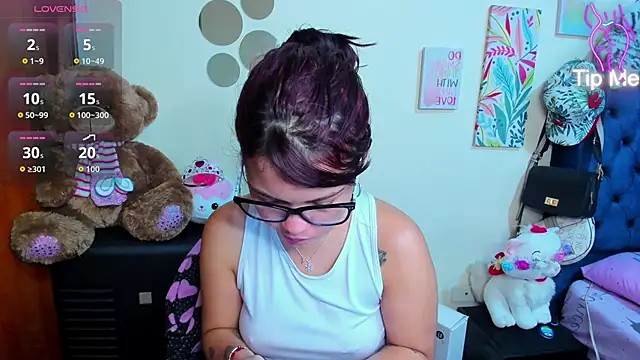 Emma boo online show from 01-16-26, 05:17