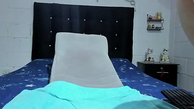 Snapshot of sexynova_93 chatting on 06-24-26, 07:02 sexynova 93 online show from 06-24-26, 07:02