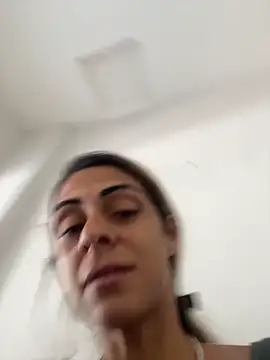 Snapshot of sabrinaneves chatting on 04-02-26, 01:31 sabrinaneves online show from 04-02-26, 01:31