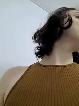 SidneyPuff online show from 04-05-26, 05:04