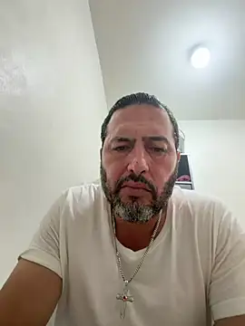 Snapshot of ezrah23 chatting on 03-30-26, 05:19 ezrah23 online show from 03-30-26, 05:19