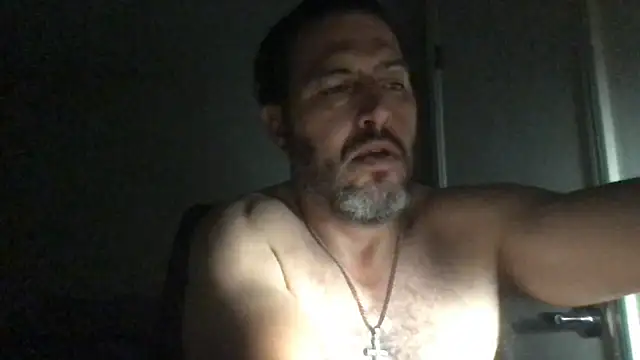 Snapshot of ezrah23 chatting on 04-08-26, 09:42 ezrah23 online show from 04-08-26, 09:42