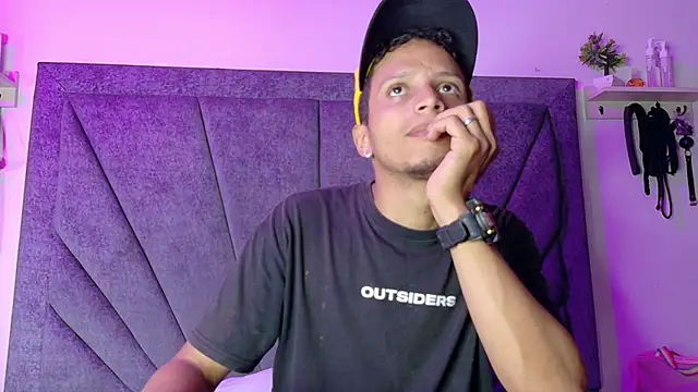 DamianandEva online show from 03-24-26, 11:59