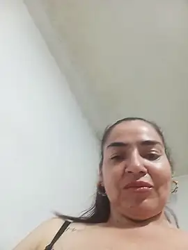 Snapshot of MaryRoze_ chatting on 03-31-26, 01:07 MaryRoze online show from 03-31-26, 01:07