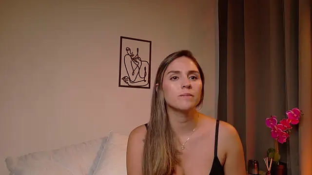 Snapshot of VictoriaNova_ chatting on 05-26-26, 10:28 VictoriaNova online show from 05-26-26, 10:28