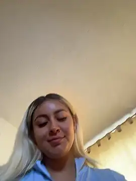 Elina Hills online show from 01-18-26, 06:34