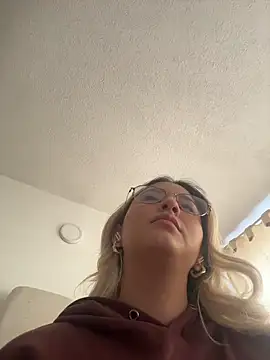 Elina Hills online show from 03-02-26, 05:31