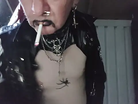 Snapshot of NahkaSami chatting on 07-19-26, 01:31 NahkaSami online show from 07-19-26, 01:31