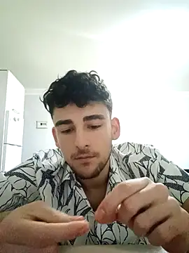 yasinesra757  online show from 12-22-25, 03:09