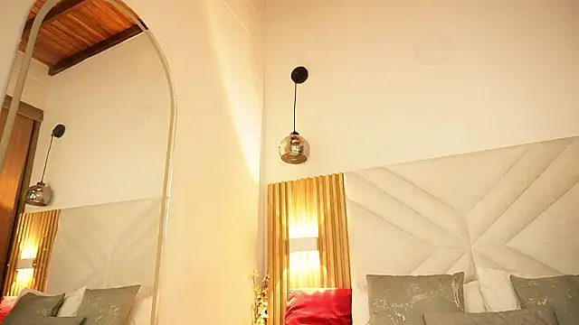 Kat Saky online show from 02-02-26, 12:09