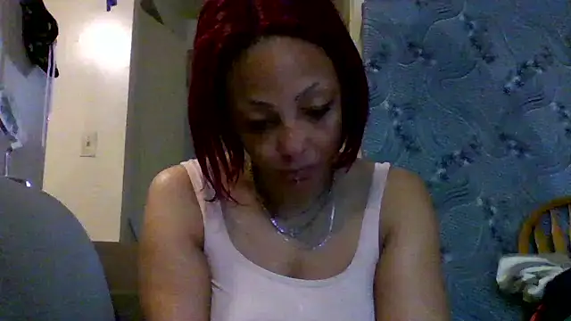 Juicyapplecandy online show from 06-18-26, 12:53