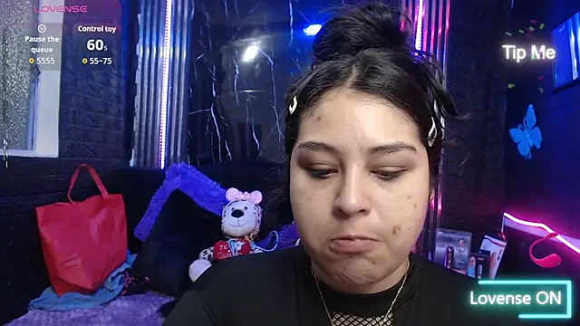 Snapshot of lehia_285 chatting on 07-18-26, 01:37 lehia 285 online show from 07-18-26, 01:37