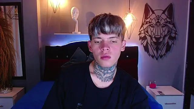 Snapshot of frankboyx chatting on 11-09-25, 07:34 frankboyx online show from 11-09-25, 07:34