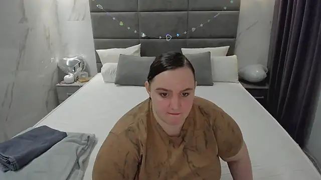 bbwsexis online show from 04-15-26, 07:37