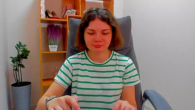 Stella-Maers online show from 04-14-26, 07:14