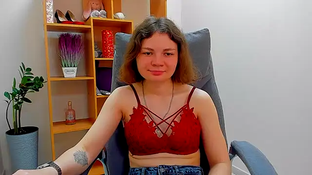 Stella-Maers online show from 05-21-26, 07:15