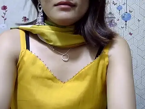 maira 33 online show from 02-08-26, 08:12