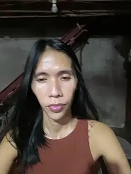 bellaUtops online show from 04-18-26, 02:32