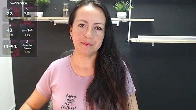 Lauryn Jones online show from 05-20-26, 06:14