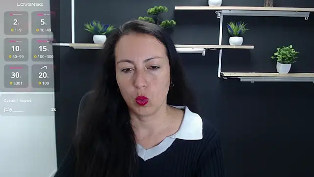 Snapshot of Lauryn_Jones chatting on 07-11-26, 05:59 Lauryn Jones online show from 07-11-26, 05:59
