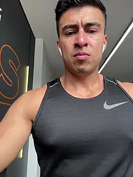 Snapshot of Chris_Clarck chatting on 01-16-26, 05:39 Chris Clarck online show from 01-16-26, 05:39