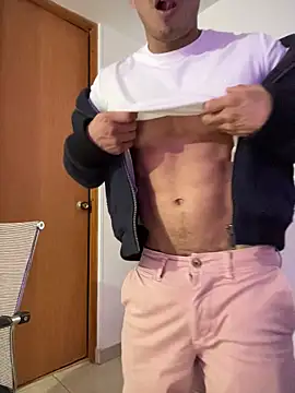 Snapshot of Chris_Clarck chatting on 02-17-26, 08:48 Chris Clarck online show from 02-17-26, 08:48