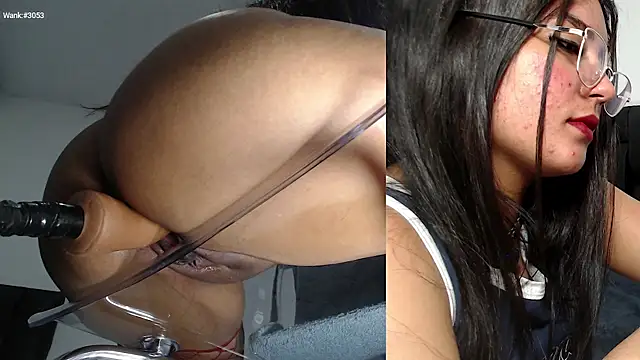 UGLYGIIRL  online show from 04-16-26, 06:14