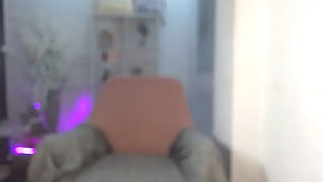 Anaya0000 online show from 04-27-26, 10:30