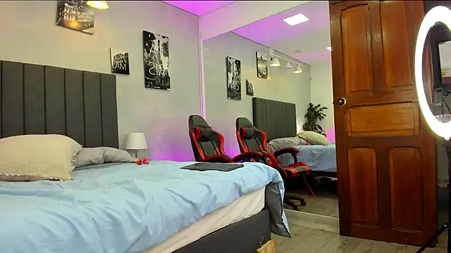 Snapshot of kendra_london chatting on 03-04-26, 11:38 kendra london online show from 03-04-26, 11:38