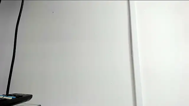 Snapshot of kendra_london chatting on 03-12-26, 11:16 kendra london online show from 03-12-26, 11:16