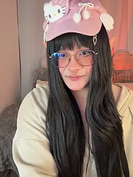 Snapshot of Omorimori chatting on 03-03-26, 04:02 Omorimori online show from 03-03-26, 04:02