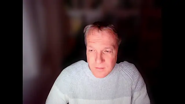 ChocolatMilka44 online show from 11-03-25, 09:59