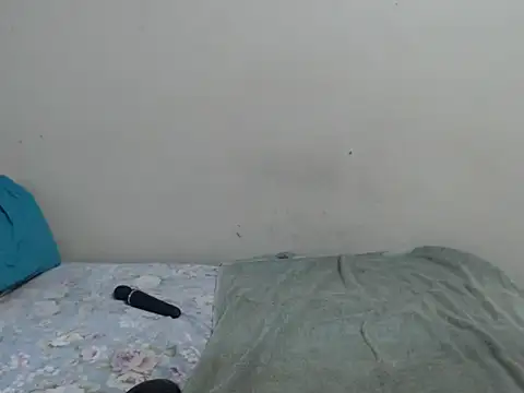 Snapshot of SexyLipss_ chatting on 03-20-26, 03:06 SexyLipss online show from 03-20-26, 03:06