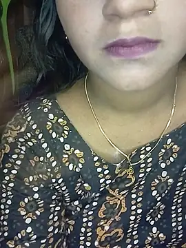 Snapshot of Neha533 chatting on 06-27-26, 10:53 Neha533 online show from 06-27-26, 10:53