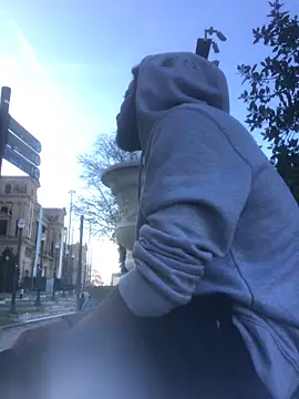 Angel23cm1 online show from 12-18-25, 11:38