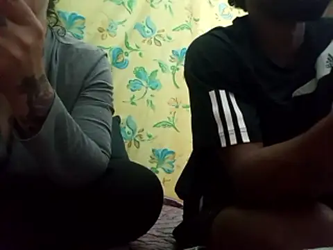 Angel23cm1 online show from 04-21-26, 02:51