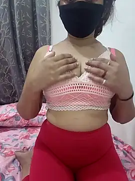 Snapshot of Aarti909090 chatting on 06-22-26, 04:59 Aarti909090 online show from 06-22-26, 04:59