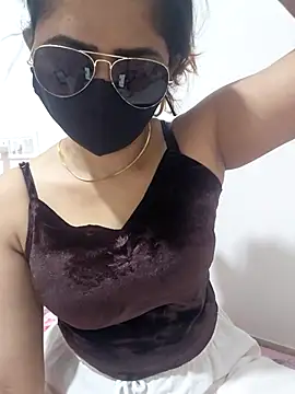 Snapshot of Aarti909090 chatting on 06-30-26, 12:00 Aarti909090 online show from 06-30-26, 12:00