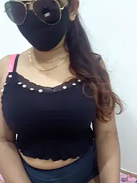 Snapshot of Aarti909090 chatting on 07-05-26, 05:09 Aarti909090 online show from 07-05-26, 05:09
