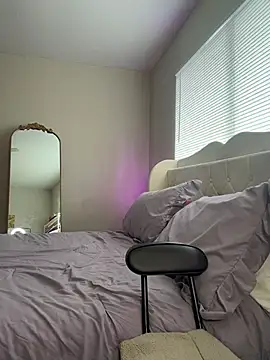 Snapshot of ladiosa_selene chatting on 12-01-25, 04:12 ladiosa selene online show from 12-01-25, 04:12