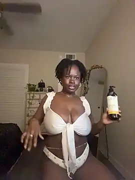 Snapshot of ladiosa_selene chatting on 02-28-26, 01:17 ladiosa selene online show from 02-28-26, 01:17